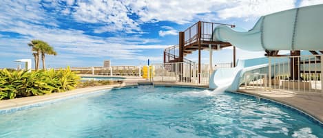 Una piscina techada