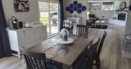 Beautiful, cozy, spacious suite located central PEI. 3 bedrooms 4 beds.