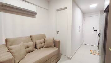 Economy Apartment | Living area