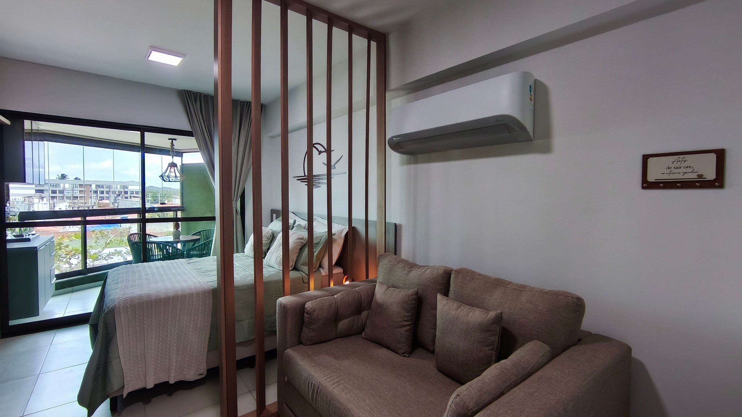 Studio | Living area
