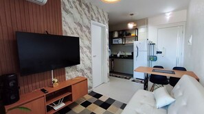 Classic Apartment | Living area