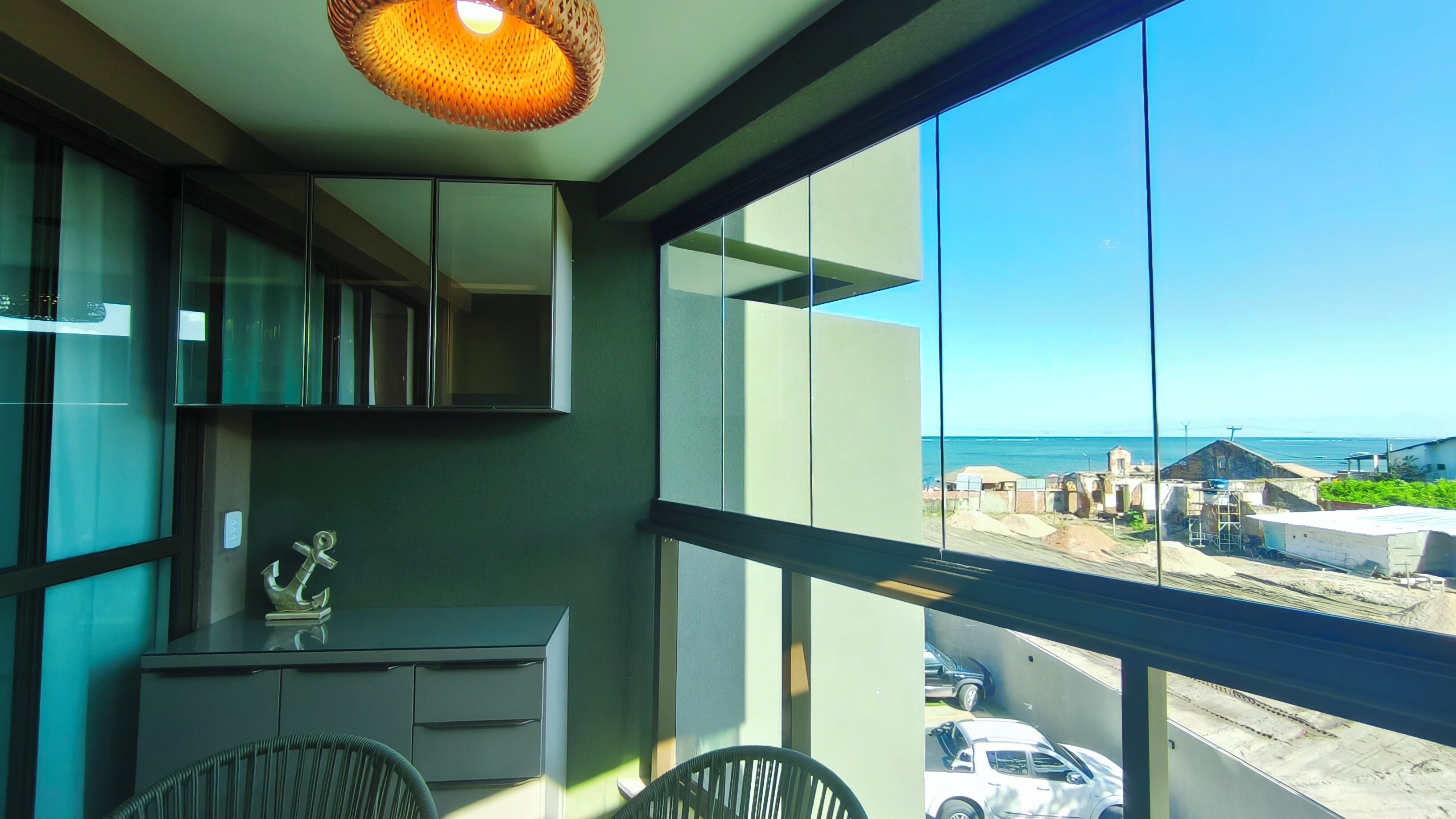 經濟公寓 | 夏威夷式陽台