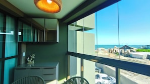 Apartamento econômico | Varanda coberta