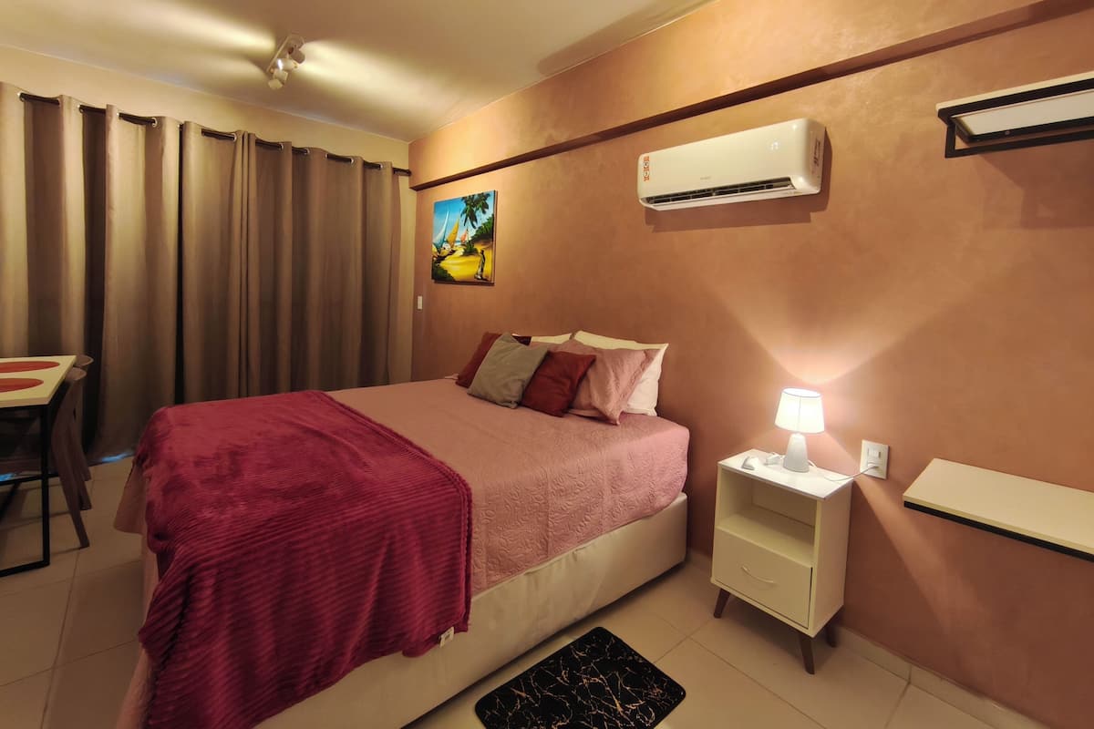 Classic Apartment | 1 bedroom, free WiFi