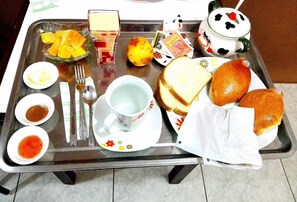 Desayuno para llevar (PEN 15 por persona)