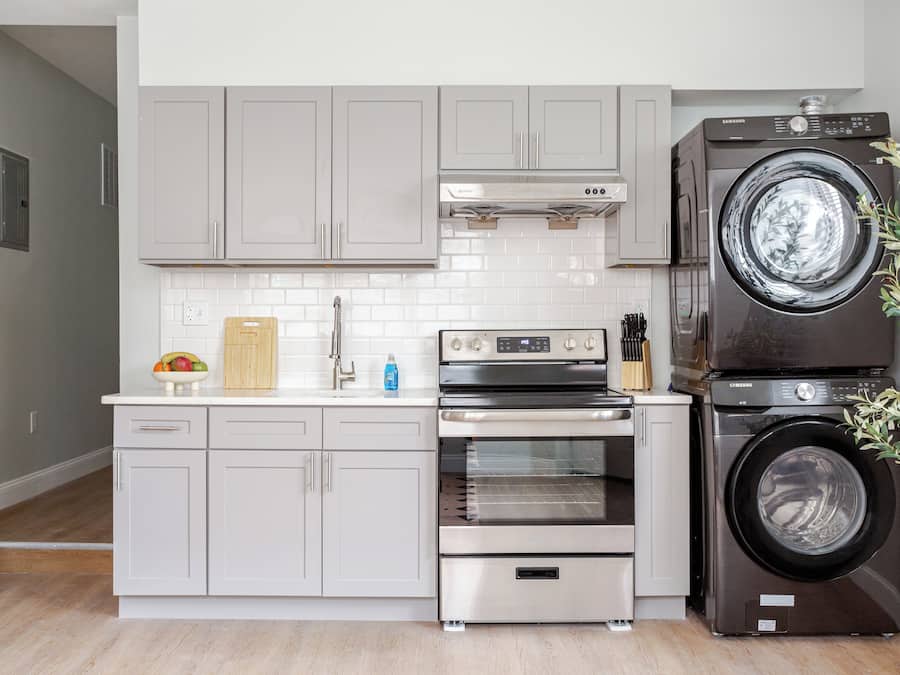 Apartment, 3 Bedrooms | Living area