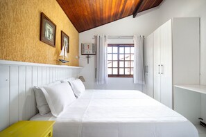 別墅 | 4 間臥室、布置獨特、遮光布/窗簾、熨斗/熨衣板