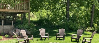 Balsam Lake Cabin and Pickleball Retreat