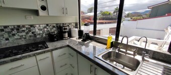 Hotel Boutique CasAguacate