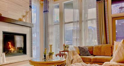 Premier Host I 2650 sqft Luxury 2 King Beds I Mtn View I 4 Bedrooms + 4.5 Bath