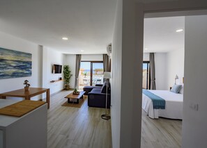 1 Schlafzimmer, Bügeleisen/Bügelbrett, Bettwäsche