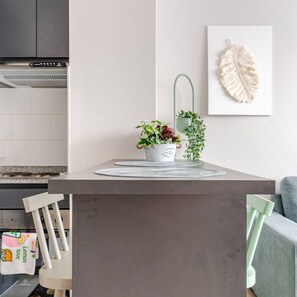 Interior - Perfect apartment for your rest. High-speed Wi-Fi, free covered parking. (Santiago)