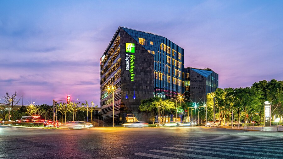 Holiday Inn Express Shanghai Hongqiao CBD by IHG