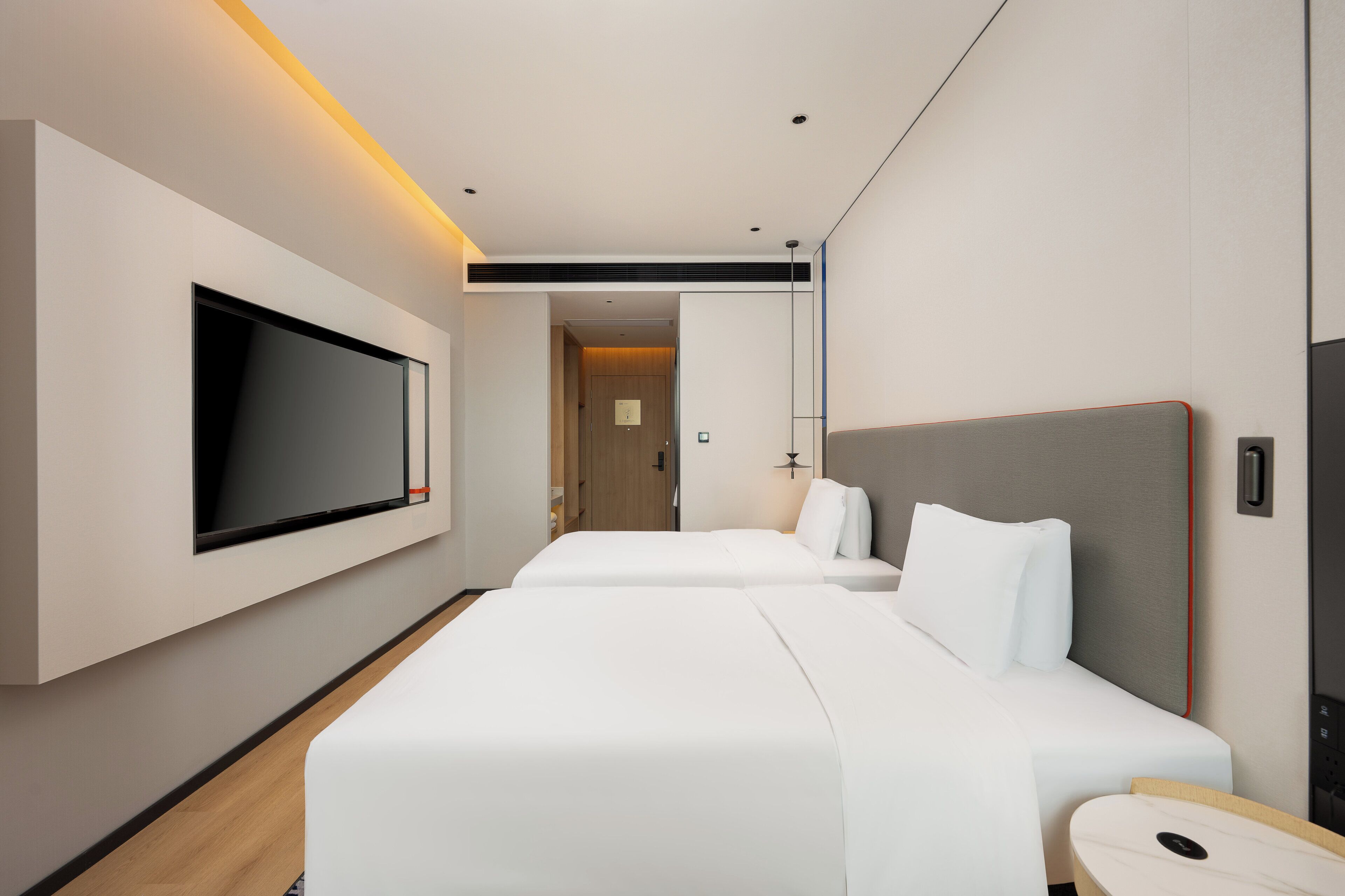 Photo - Holiday Inn Express Shanghai Hongqiao CBD by IHG
