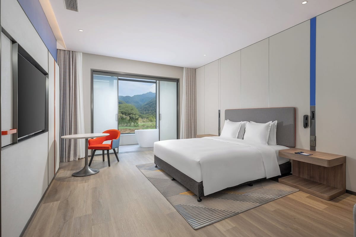 Suite estudio básica, 1 habitación, vistas a la montaña | Ropa de cama de alta calidad y edredones de plumas