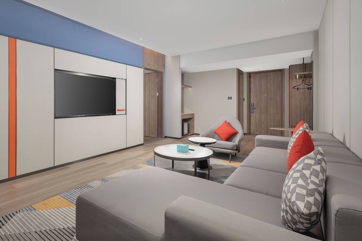 Basic-Studiosuite, 1 Schlafzimmer, Bergblick | Hochwertige Bettwaren, Daunenbettdecken, laptopgeeigneter Arbeitsplatz