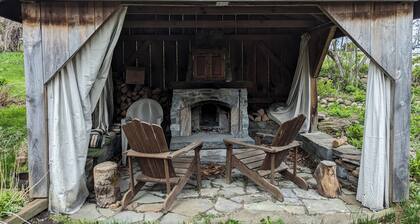 Cozy 4-bedroom home in Lowville - AC, gas fireplace & outdoor fireplace