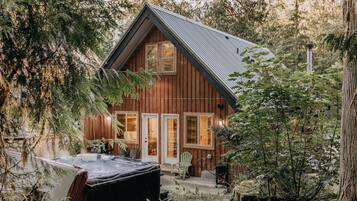 Cabin, 3 Bedrooms, Patio | Terrace/patio