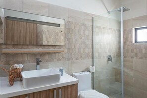 Deluxe Studio Suite | Bathroom - Opal Condo Hotel by Marea (Playa del Carmen)