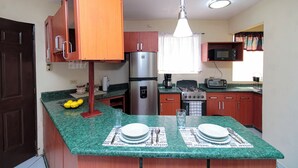 Unclassified image, 3 of 30, button - Modern Stylish Apt in Secure Area in San Salvador (San Salvador)