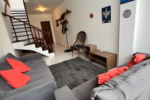 Lägenhet | Vardagsrum | Tv