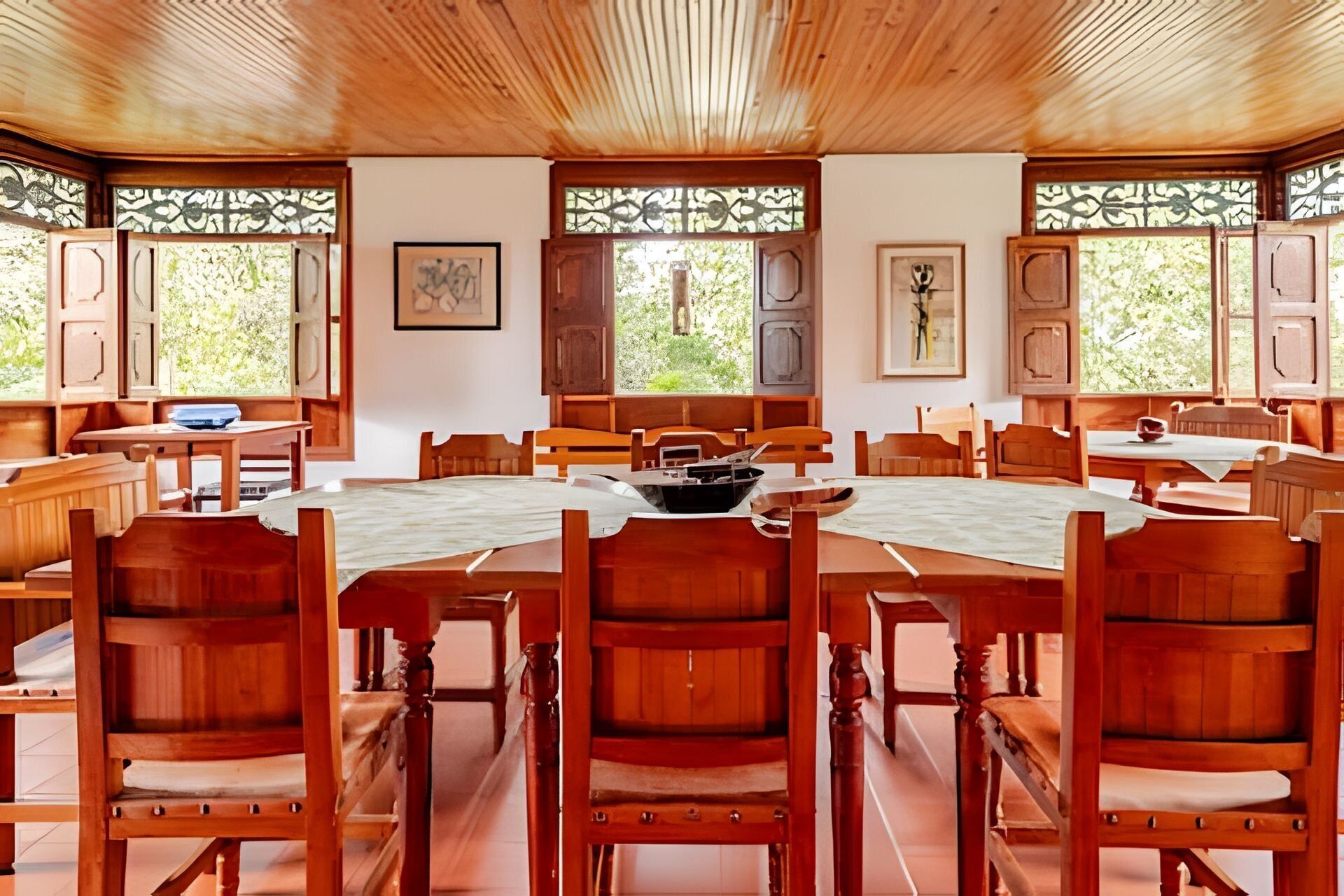 Superior House, Garden View | Tempat makan