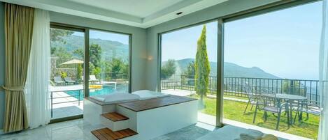 3 dormitorios, escritorio, tabla de planchar con plancha y wifi