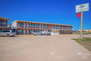 مدخل المنشأة