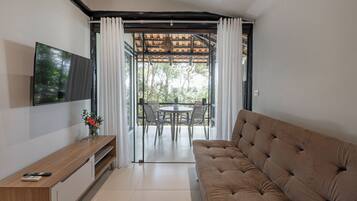 chale 14 | Cozinha privada | Geladeira grande, micro-ondas, cooktop