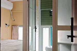 Room - Shanghai Maoyi Hotel (Shanghai)