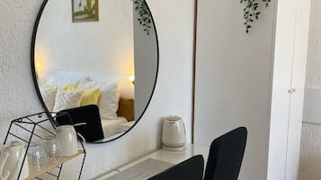 1 bedroom, Internet, bed sheets