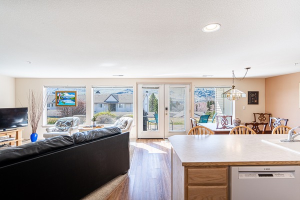 Televisión, chimenea