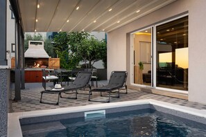 Outdoor dining - Villa Beverly Hills, Heated pool, Jacuzzi, 12 people (Zadar)