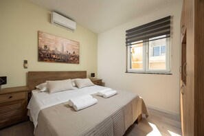 5 quartos, quartos à prova de som, ferros/tábuas de passar roupa