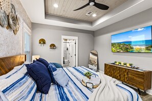 3 Schlafzimmer, Schreibtisch, Bügeleisen/Bügelbrett, Reisekinderbett