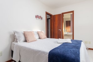 4 bedrooms, individually decorated, individually furnished - Bz06 Casa com Piscina a 200M da praia (Buzios)