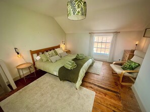 3 habitaciones, tabla de planchar con plancha y wifi gratis 