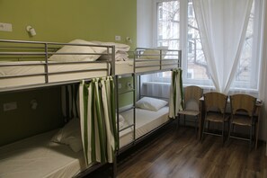 13 chambres, draps fournis