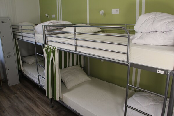 13 bedrooms, bed sheets