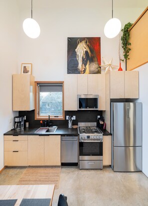 Microwave, oven, stovetop, dishwasher