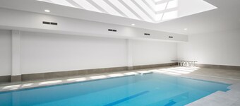 apartamento reformado con garaje y piscina de alquiler temporal