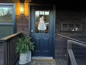 Exterior detail - Cute Little Cabin (Centerville)