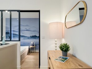 1 多间卧室、熨斗/熨衣板、免费 WiFi、床单