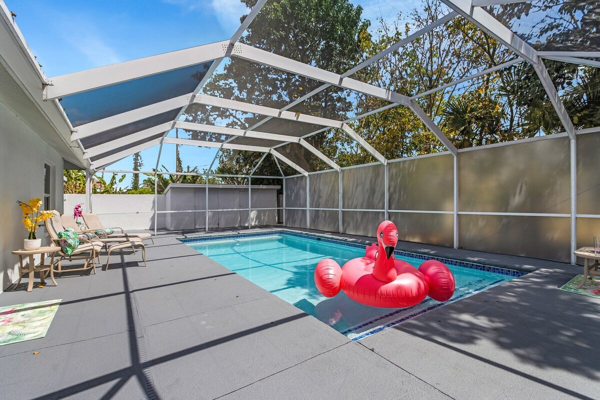 Photo 39 of Huge 5BR • Heated Pool, BBQ, 3 Suites • Nr Beaches,Pets OK
