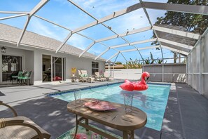 Et oppvarmet basseng