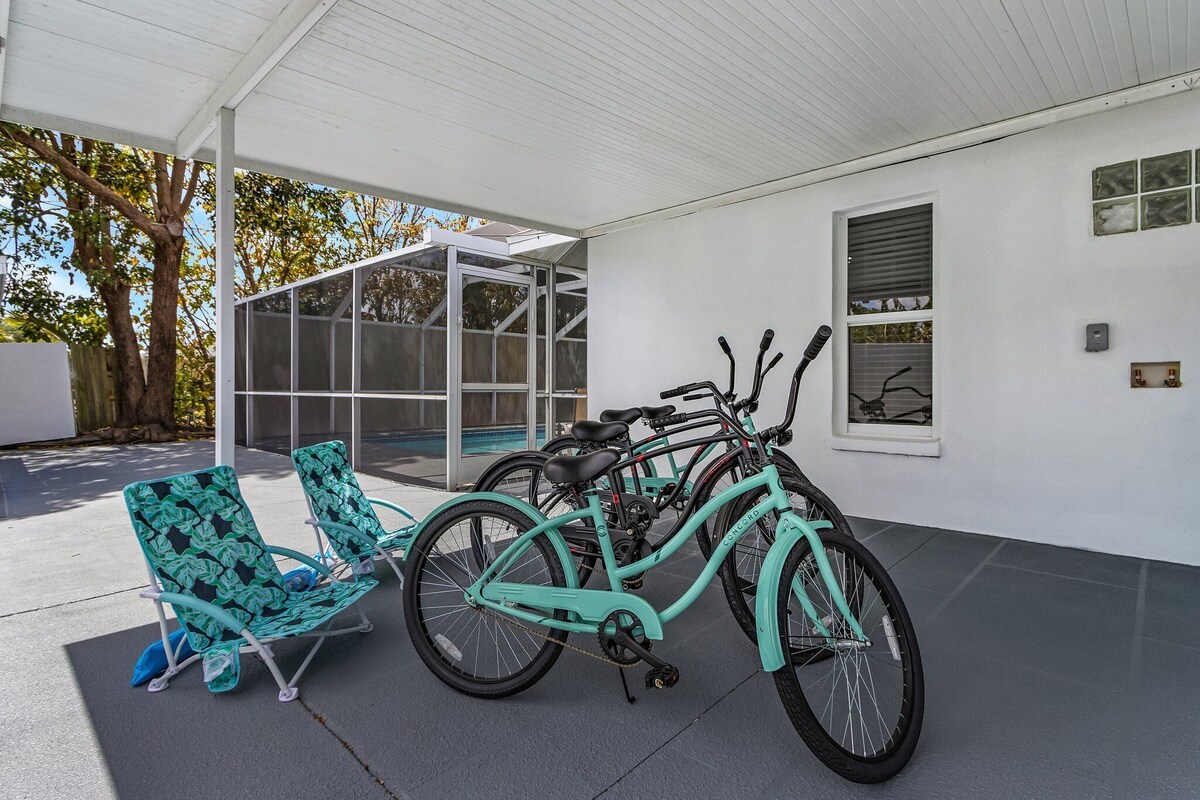 Photo 40 of Huge 5BR • Heated Pool, BBQ, 3 Suites • Nr Beaches,Pets OK