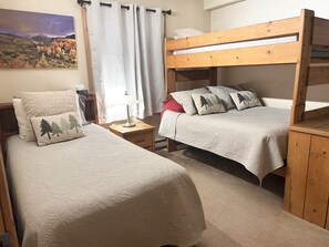 2 chambres, Wi-Fi gratuit, draps fournis