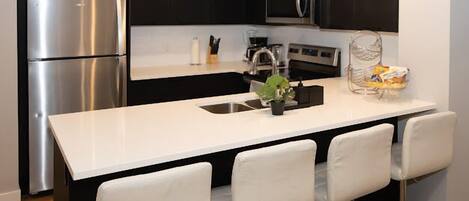 Microwave, oven, stovetop, dishwasher