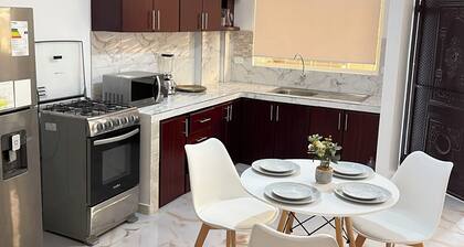 House in the city of Catamayo, the valley of the Eternal Sun, close to everything.