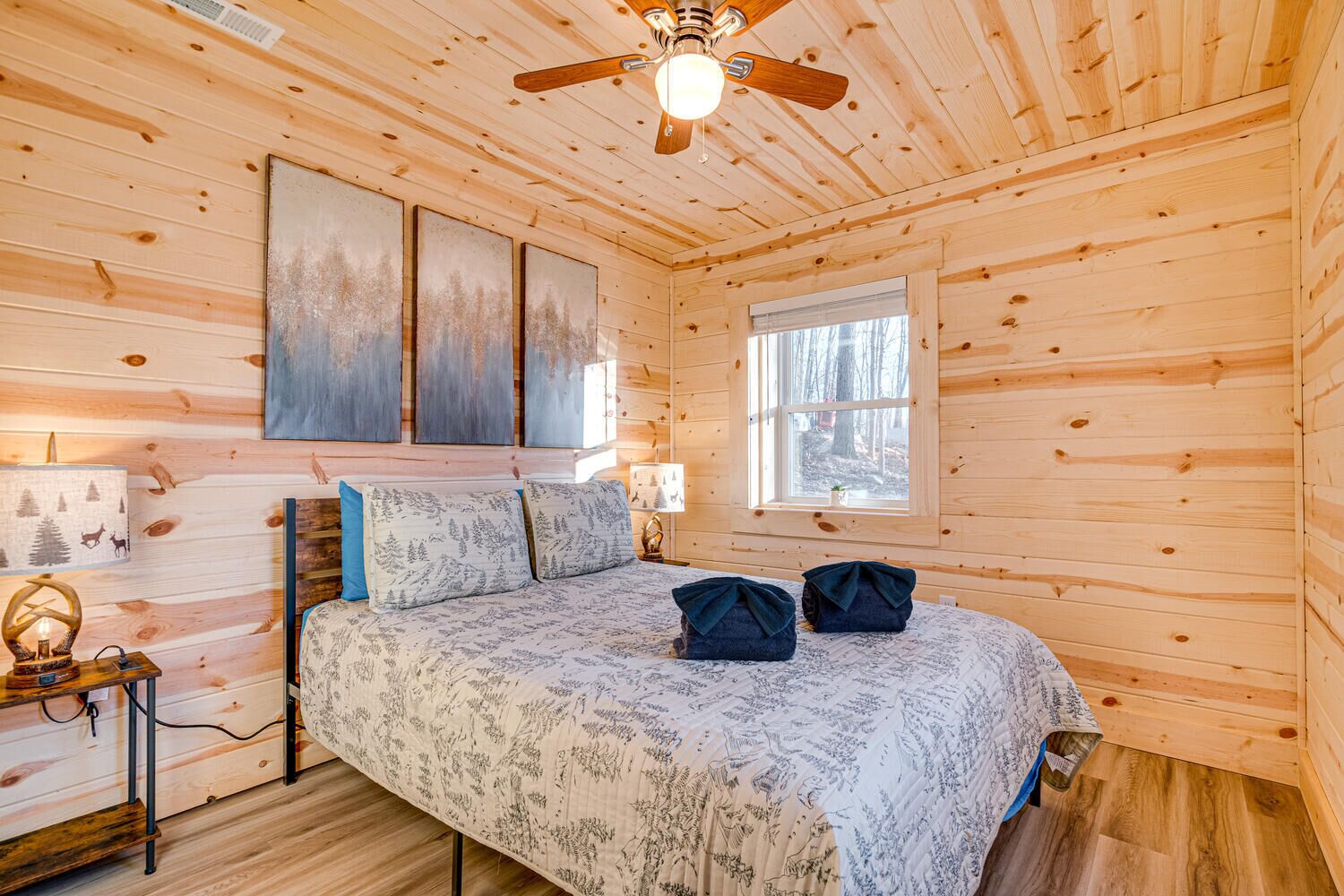 5 bedrooms, in-room safe, WiFi, bed sheets